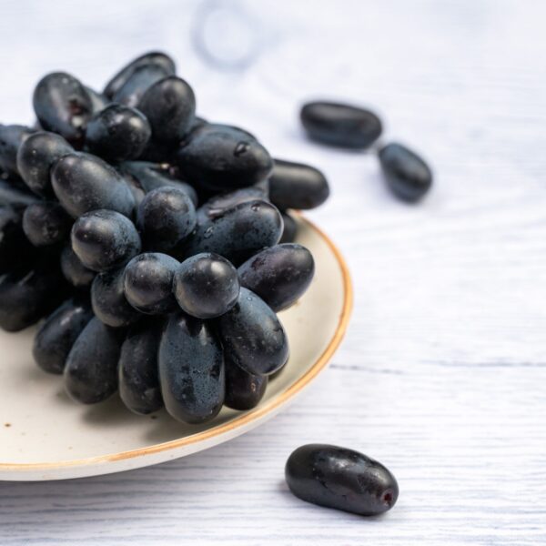 Grapes Black Seedless - Image 3